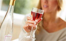 Стакан вина также вреден для печени, как и три рюмки водки 